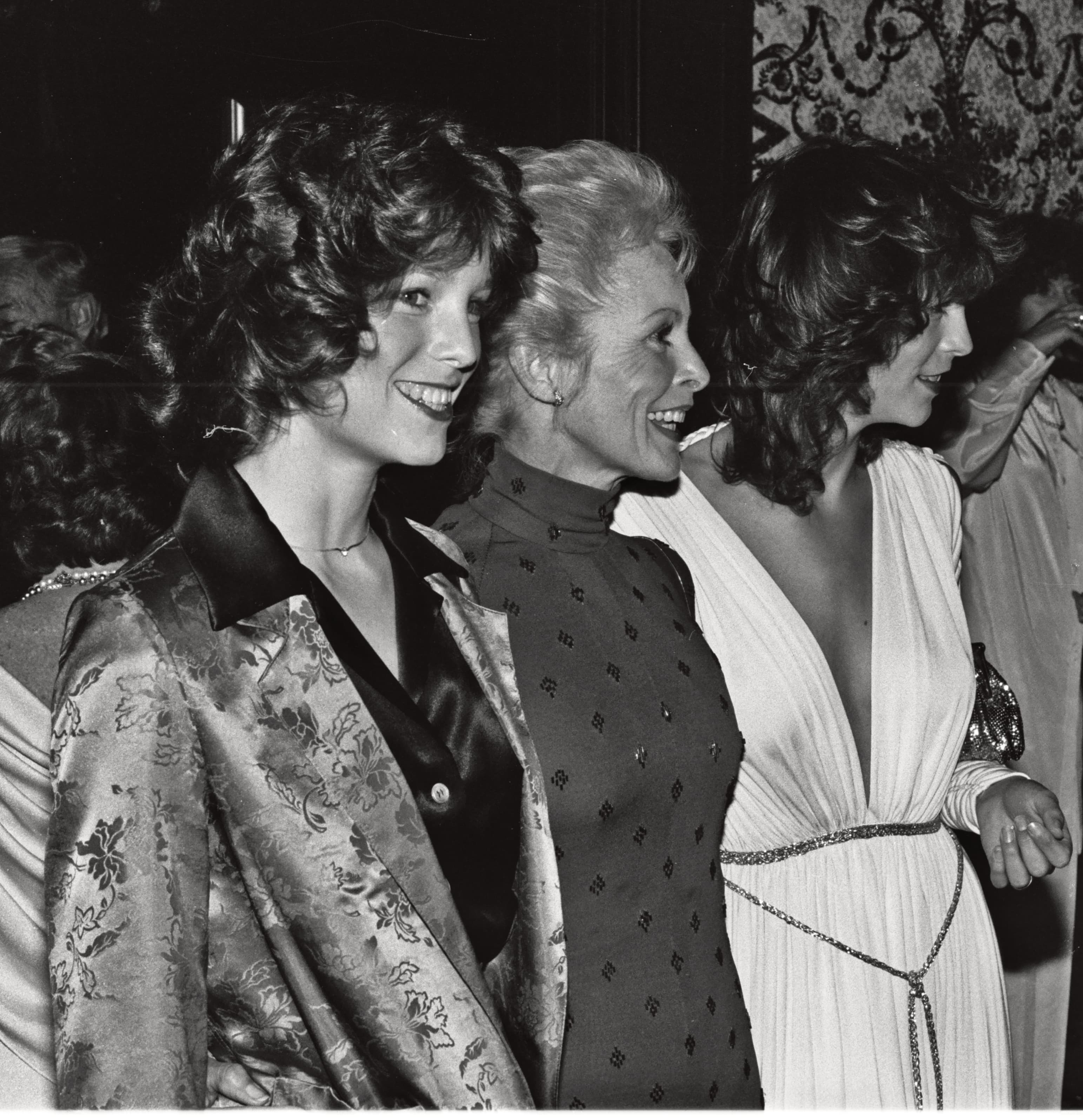Kelly Curtis (left) with mother Janet Leigh and sister Jamie Lee Curtis, May 1979