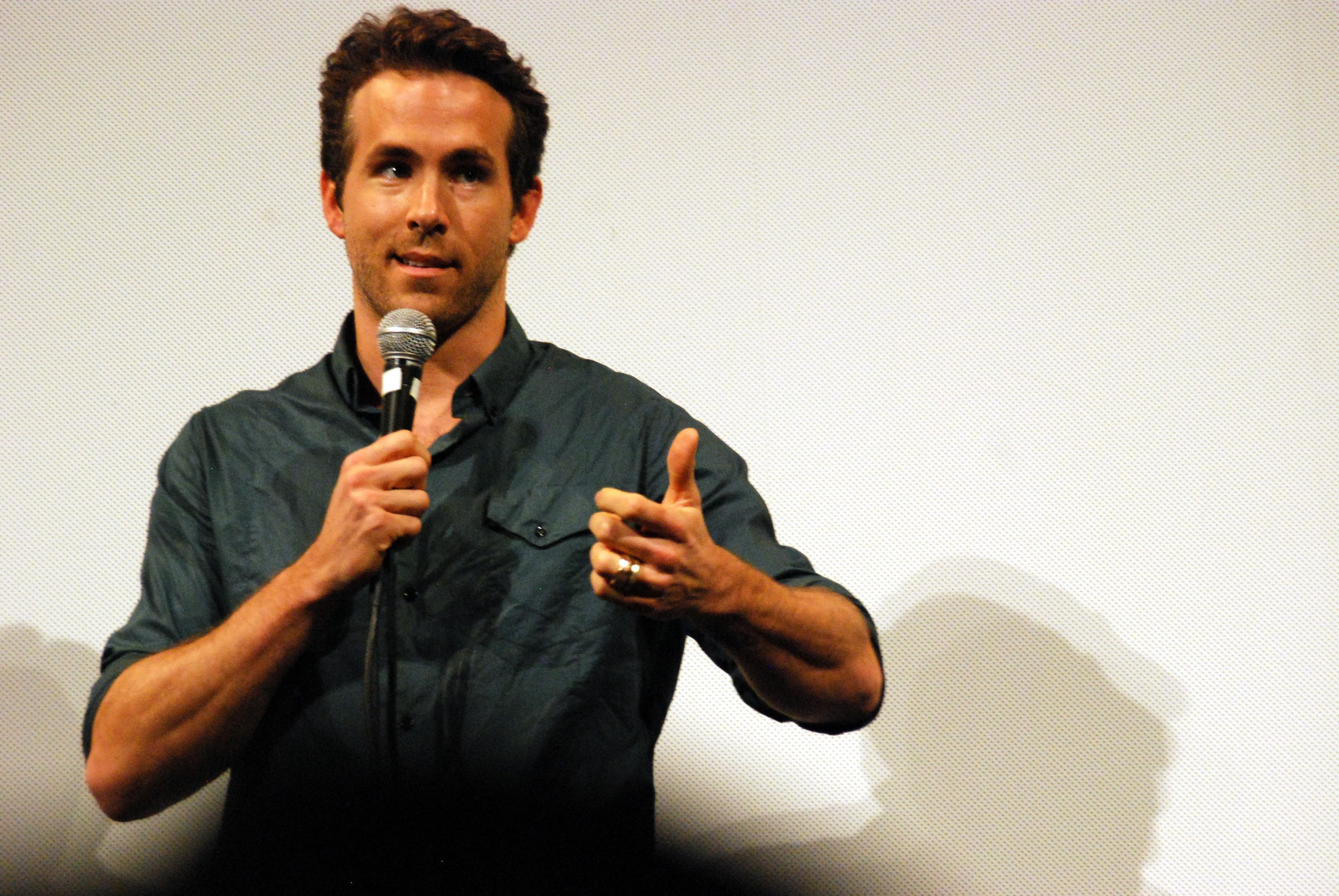 Ryan Reynolds at the 2010 Buried film premiere